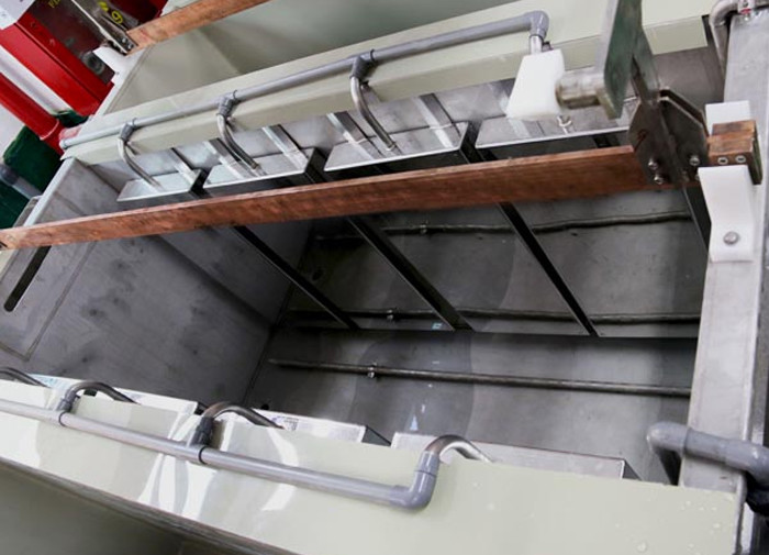 SUS304 10mm Industrial Ultrasonic Cleaning Tanks For Cleaning And Degreasing